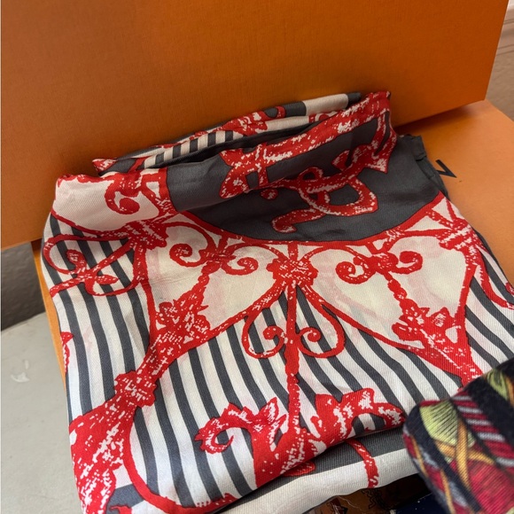 Celine Cream and Pink Casual Socks Set - Picture 7 of 11